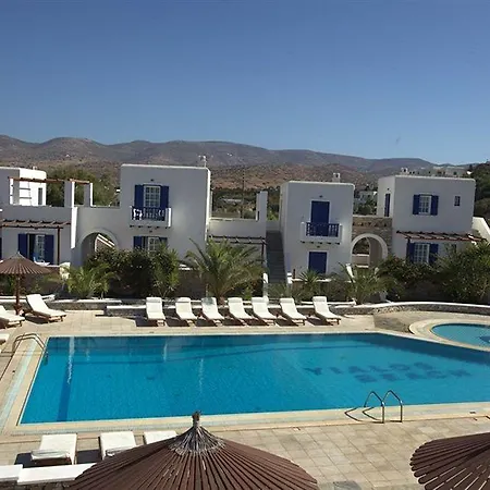 فندق Yialos