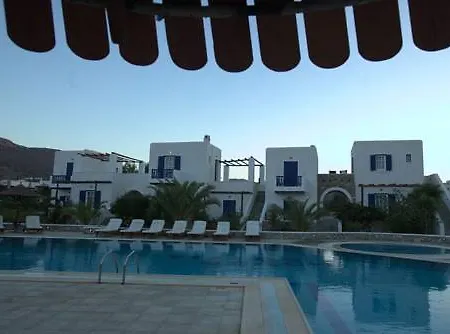 Yialos فندق إيوس خورا